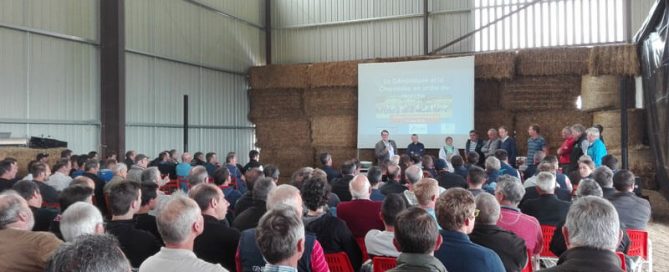 Le public pendant la conférence sur la génomique charolaise