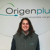 Méline Duval, ostéopathe bovin chez Origenplus
